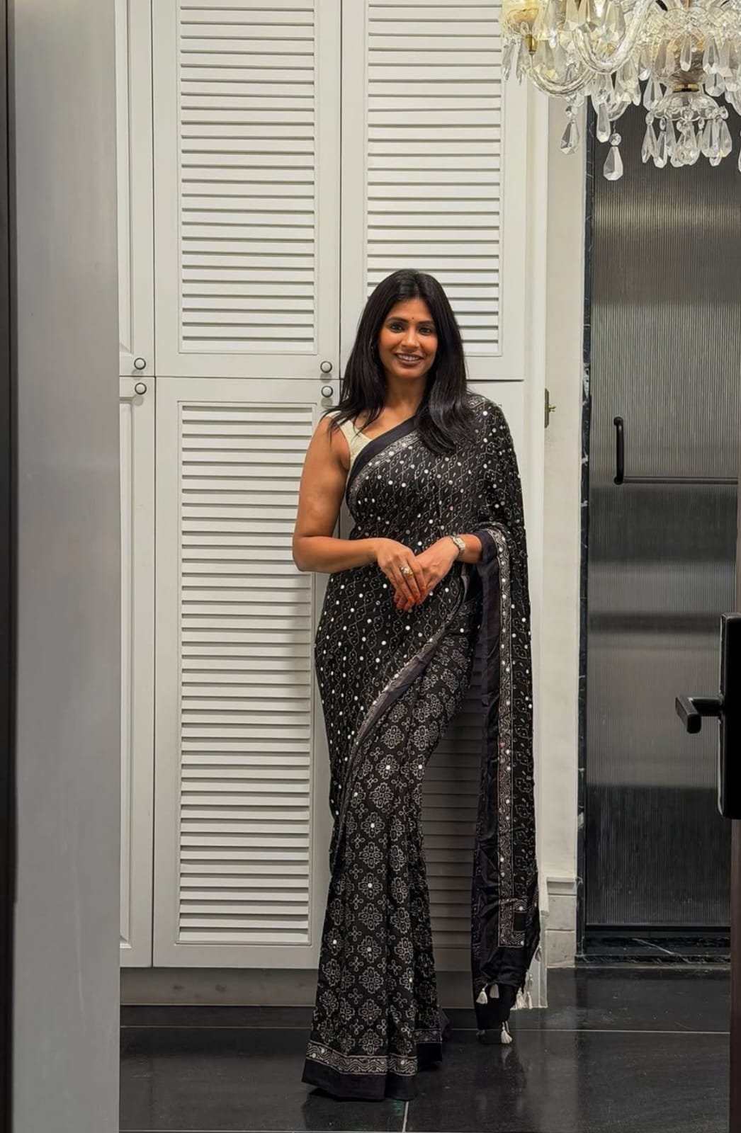 Black Gajji Silk Saree with Mirror Work - Image 4