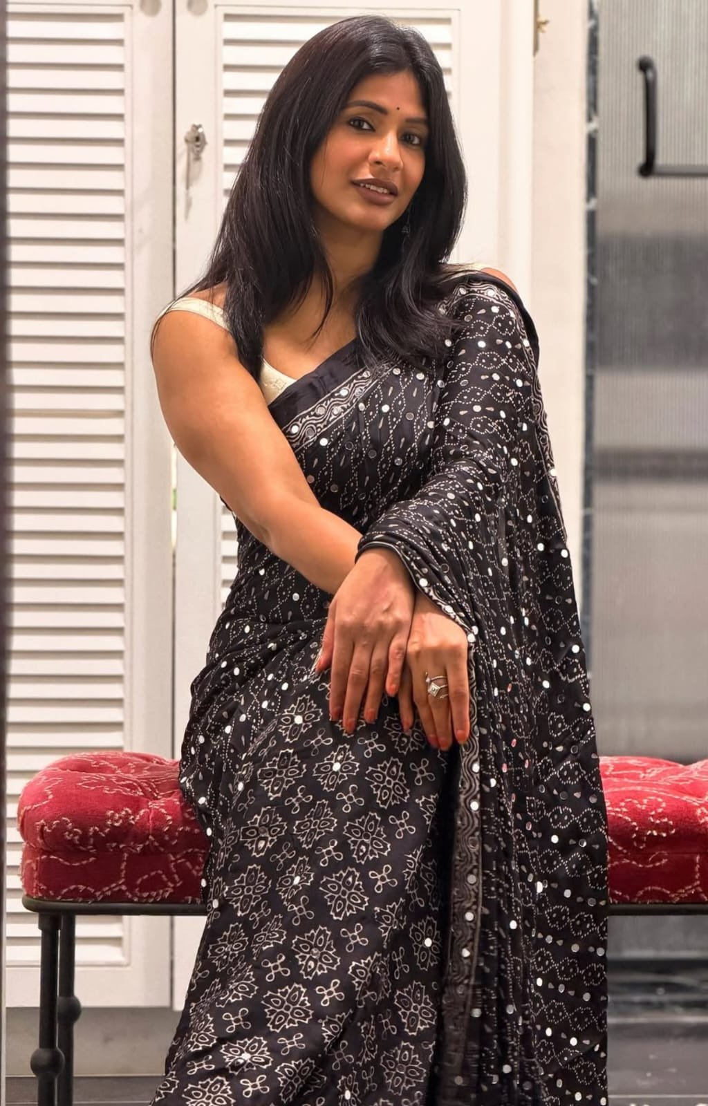 Black Gajji Silk Saree with Mirror Work - Image 3